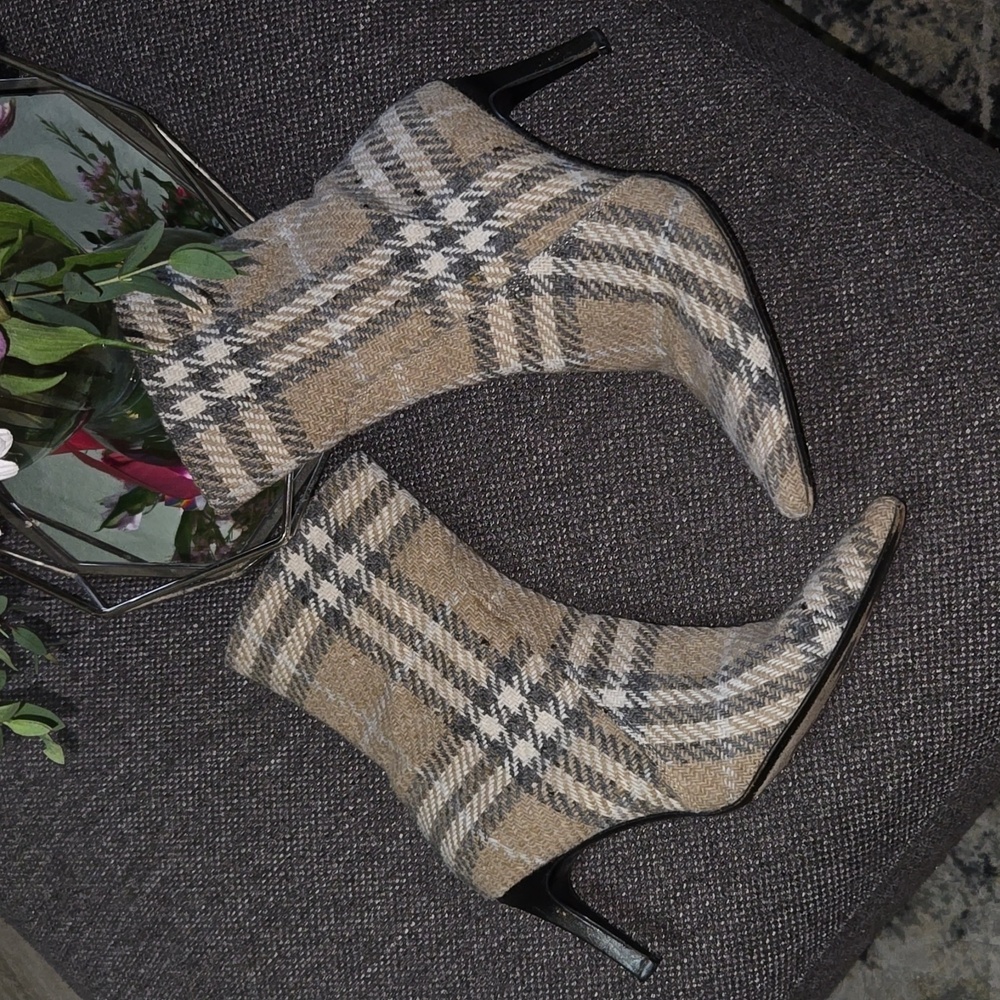BURBERRY Wool Plaid Print Sock BootsWomen's Size: 7.5  | IT 37.5 Retail $800.00